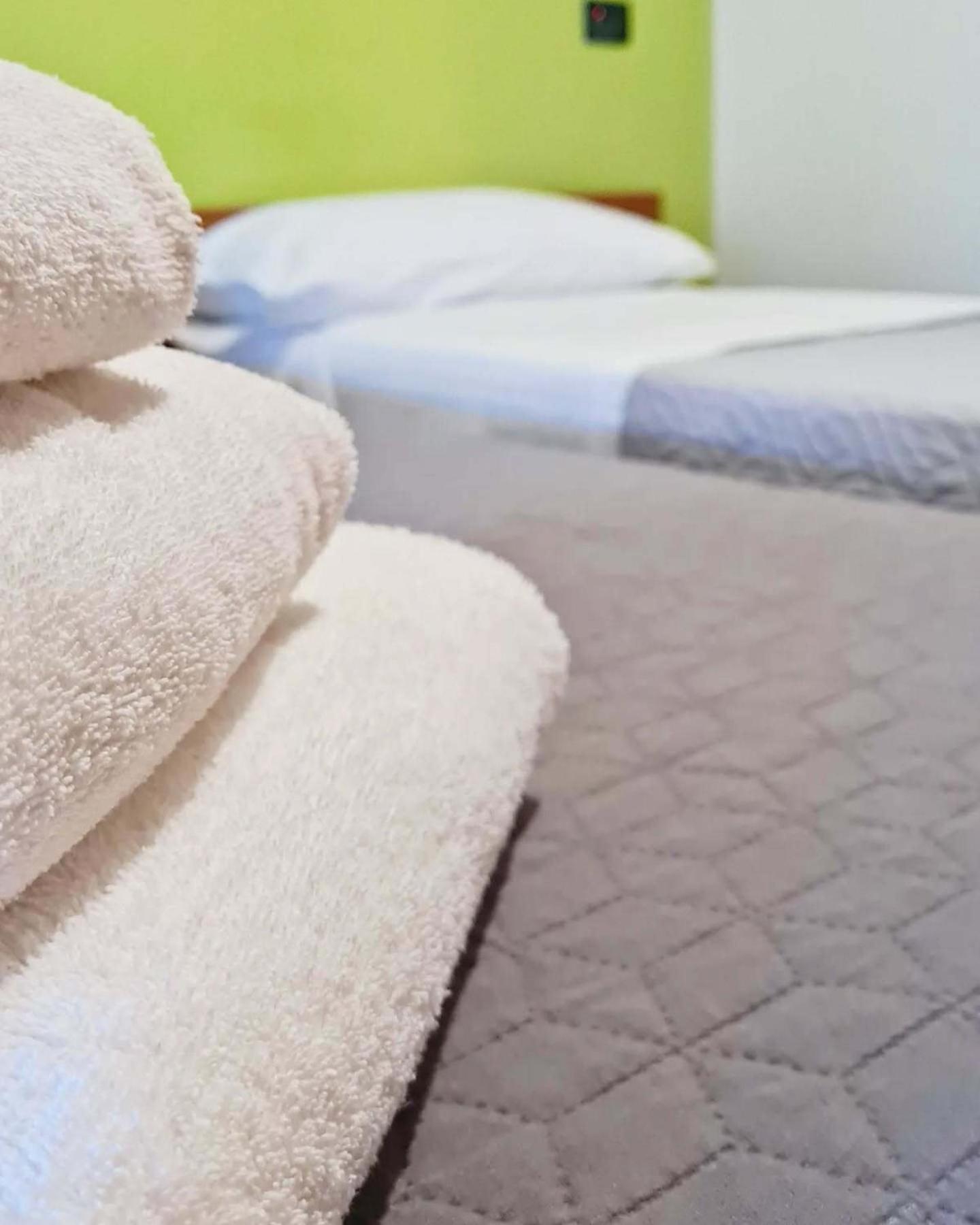 4 Venti Hotell Curtatone Eksteriør bilde