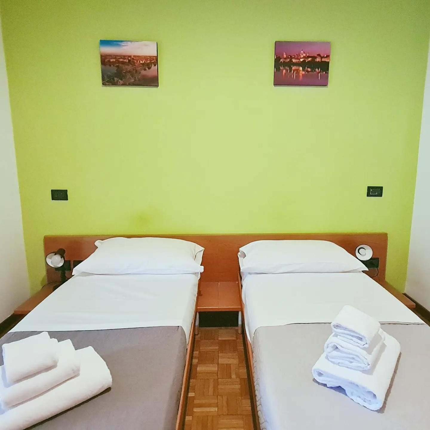 4 Venti Hotell Curtatone Eksteriør bilde